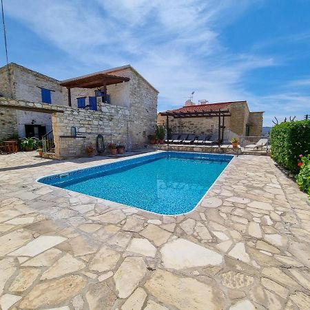 Poseidon'S Pool Paradise Skarinou Zewnętrze zdjęcie