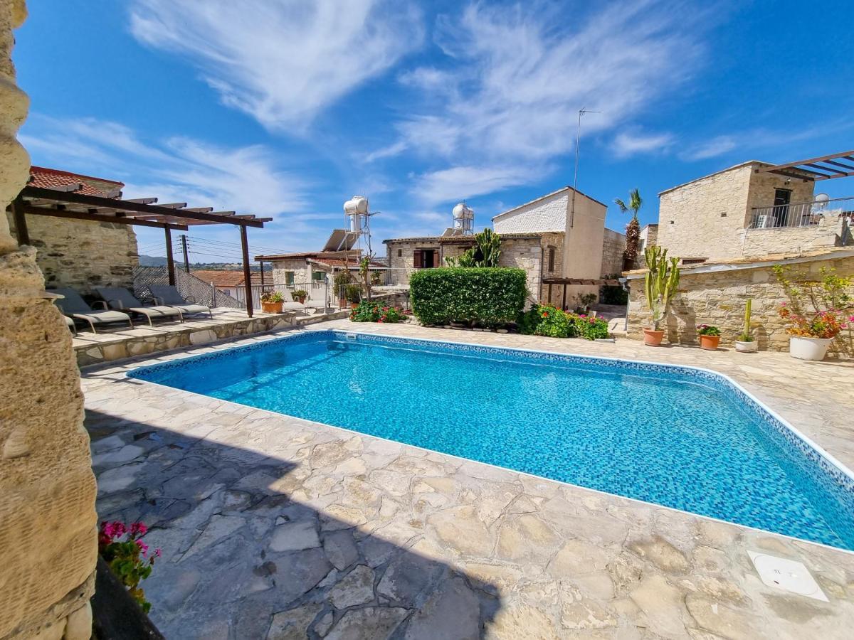 Poseidon'S Pool Paradise Skarinou Zewnętrze zdjęcie