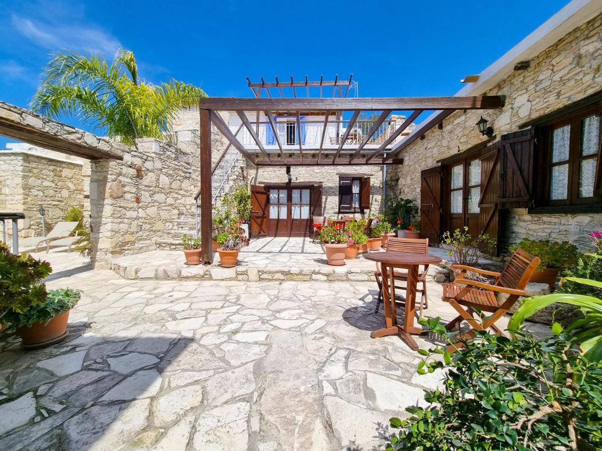 Poseidon'S Pool Paradise Skarinou Zewnętrze zdjęcie